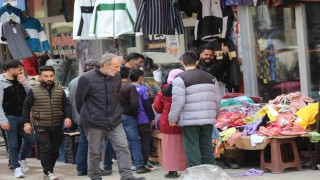 Sarıkamışta bayram alışverişi yoğunluğu yaşanıyor