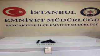 Satıcı kılığına giren polis gaspçıyı suçüstü yakaladı