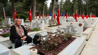 Şehit annesi: Evladım bayramda dünyaya gelmişti, onsuz bayramı ne yapayım