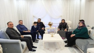 Şehit ve gazi aileleri ile protokol üyeleri iftarda bir araya geldi
