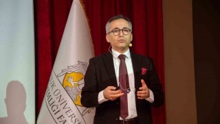Selçuk Üniversitesinde sağlıkta yapay zeka konferansları başladı