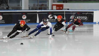 Short Track Türkiye Şampiyonası Erzurumda başladı