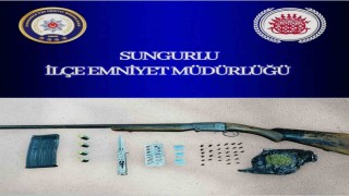 Silahlı yaralama şüphelilerinin evine operasyon: Uyuşturucu ve silah ele geçirildi