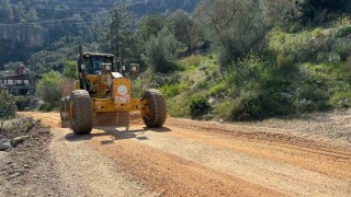 Silifkede yol düzenleme çalışmaları