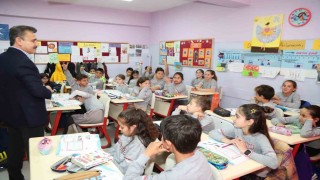 Sınıf başkanı sözünü tuttu, Başkan Kırgözle arkadaşlarını buluşturdu