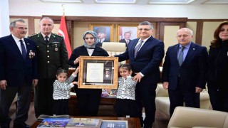 Sinopta şehit ailesine devlet övünç madalyası verildi