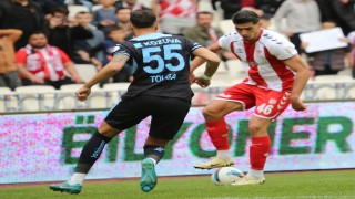 Sivasspor, Adana Demirspor'u Farklı Geçti: 5-1