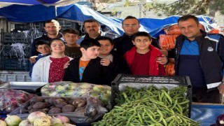 Tavşanlıda Özel Uygulama Okulu öğrencilerinden semt pazarına renkli ziyaret