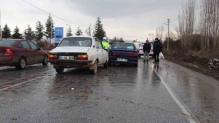 Tavşanlıda trafik kazası:1 yaralı