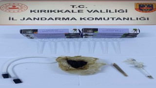 Ticari takside uyuşturucu ele geçirildi: 1 gözaltı