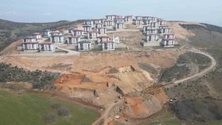 TOKİ, İnegölde 4üncü etap için ilk kazmayı vurdu