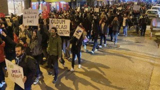 Toplantı ve gösteri yürüyüşlerinde kanunlara aykırı davrananlara geçit yok