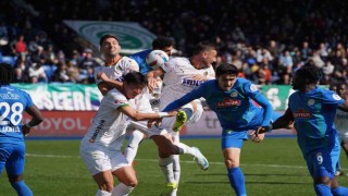 Trendyol Süper Lig: Çaykur Rizespor: 0 - Alanyaspor: 0 (İlk yarı)