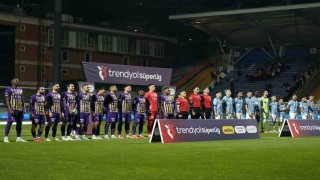 Trendyol Süper Lig: Eyüpspor: 0 - Başakşehir: 0 (Maç devam ediyor)
