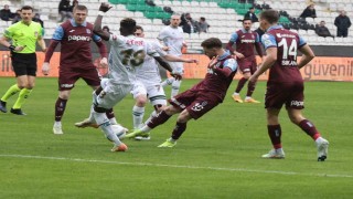 Trendyol Süper Lig: Konyaspor: 0 - Trabzonspor: 0 (Maç devam ediyor)