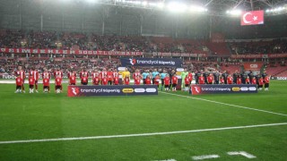 Trendyol Süper Lig: Samsunspor: 0 - Kasımpaşa: 0 (Maç devam ediyor)