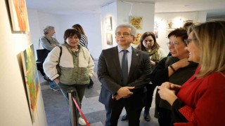 Türk ressamlar parşömeni tuvale dönüştürdü