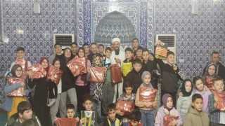 Türkelide çocuklar Kadir Gecesinde ödüllerine kavuştu