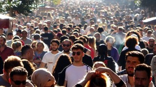 Türkiye’de Evde Bakım, Çocuk Bakımı ve Toplu Taşıma Erişimi: TÜİK 2024 Verileri