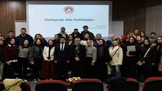 Türkiyenin aile politikaları SAÜde konuşuldu
