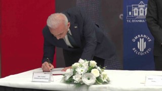 Türkiyenin ilk Finans Lisesi için imzalar atıldı