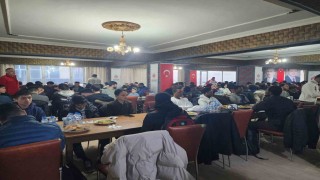 Ümmetin gençleri bir sofada