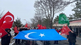 Üniversite öğrencilerinden, Doğu Türkistana destek yürüyüşü