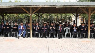 Uşakta bayram arifesinde şehitler unutulmadı
