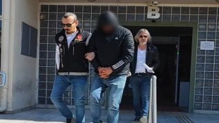Uyuşturucu satıcısı narkotik ekiplerinden kaçamadı