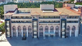 Uyuşturucudan yakalanan şüpheliye ev hapsi cezası verildi