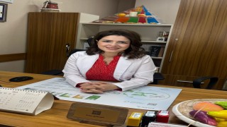 Uzman Diyetisyen Güleçoğlu: Şekerli içecekler Ramazanda erken acıkmaya neden olur