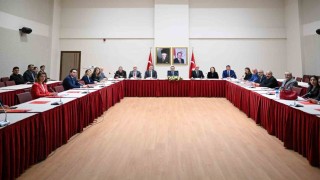 Vali Aktaş: Şiddete maruz kalan kadınlarımızı korumak en önemli görev