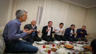 Vali Ali Çelik, Korkmaz ailesinin iftar sofrasına konuk oldu