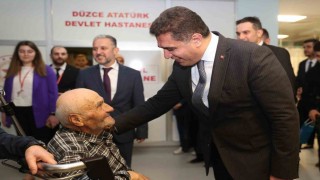 Vali Aslandan hastalara bayram ziyareti