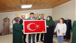Vali Çiftçiden Oltu çıkarması