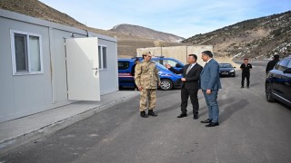 Vali Çiftçiye yol kontrol noktası bilgilendirmesi