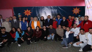 Vali Hacıbektaşoğlu üniversiteli gençlerle iftarda buluştu