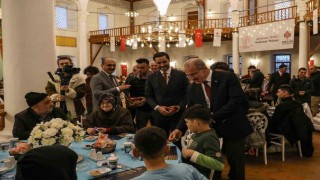 Vali Ömer Toraman, Gelibolu Mevlevihanesinde iftar programına katıldı