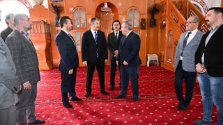 Vali Yılmaz, Salih Bahçeli Camisi'ni Ziyaret Etti