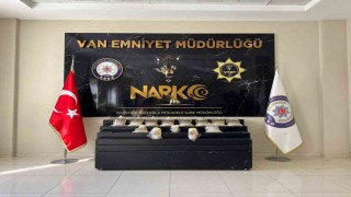 Vanda 36 kilo 300 gram likit metamfetamin ele geçirildi
