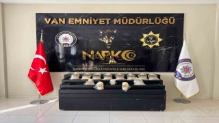 Vanda 50 kilo metamfetamin ele geçirildi