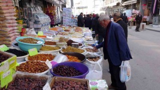 Vanda bayram öncesi alışveriş yoğunluğu