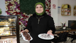 Vanda otlu peynirli ve kavutlu çikolata üretildi