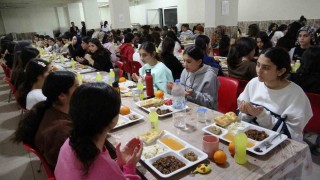 Vandaki okul pansiyonlarında restoranları aratmayan yemek menüsü