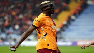 Victor Osimhen, ligde gol sayısını 16 yaptı