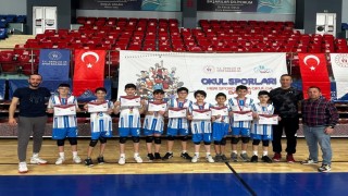 Voleybol yarı final müsabakaları ödül töreni yapıldı