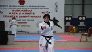 Wushu sporcusu altın madalyayla döndü