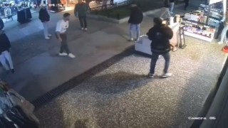 Yan bakma kavgası cinayete dönmüştü, o anlar kamerada