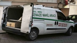 Yaşlı kadın evinde ölü bulundu