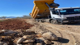 Yaykın Mahallesinde yol çalışmaları devam ediyor